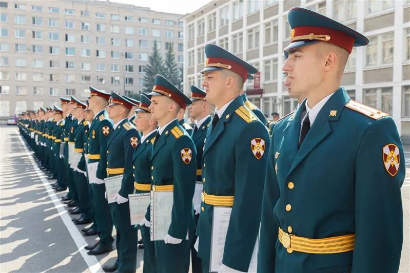 Санкт-Петербургский военный институт войск национальной гвардии. СПБ институт войск национальной гвардии. СПВИ войск национальной гвардии. Питерский институт национальной гвардии Жукова. Новосибирский ордена жукова военный институт