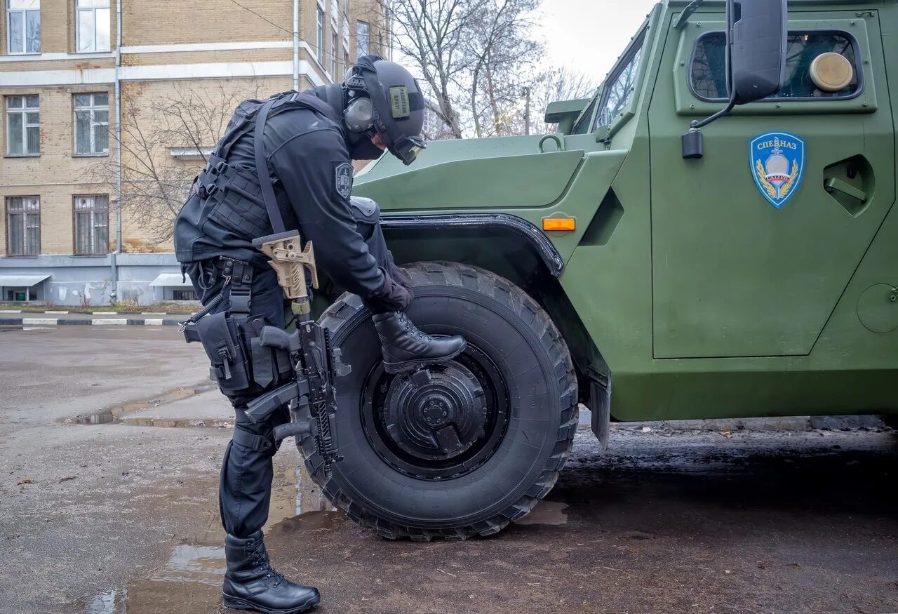 Осн услуги. Спецназ фсин сатурн. спецназ фсин москва. спецназ осн сатурн. отряд сатурн фсин.