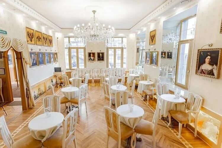 Гостиница дом романовых в питере. Дом романовых санкт-петербург. Дом романовых центр. Культурно исторический центр дом романовых в спб. Дом романовых концертный зал санкт-петербург.