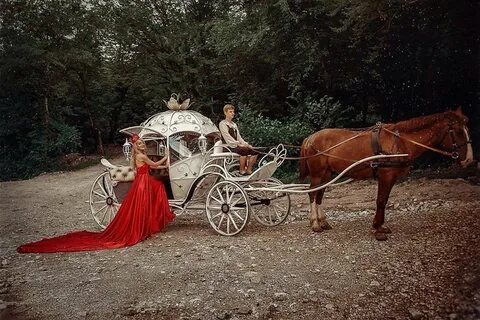 Света карета