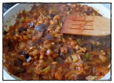 Вкусная баклажанная икра на сковороде