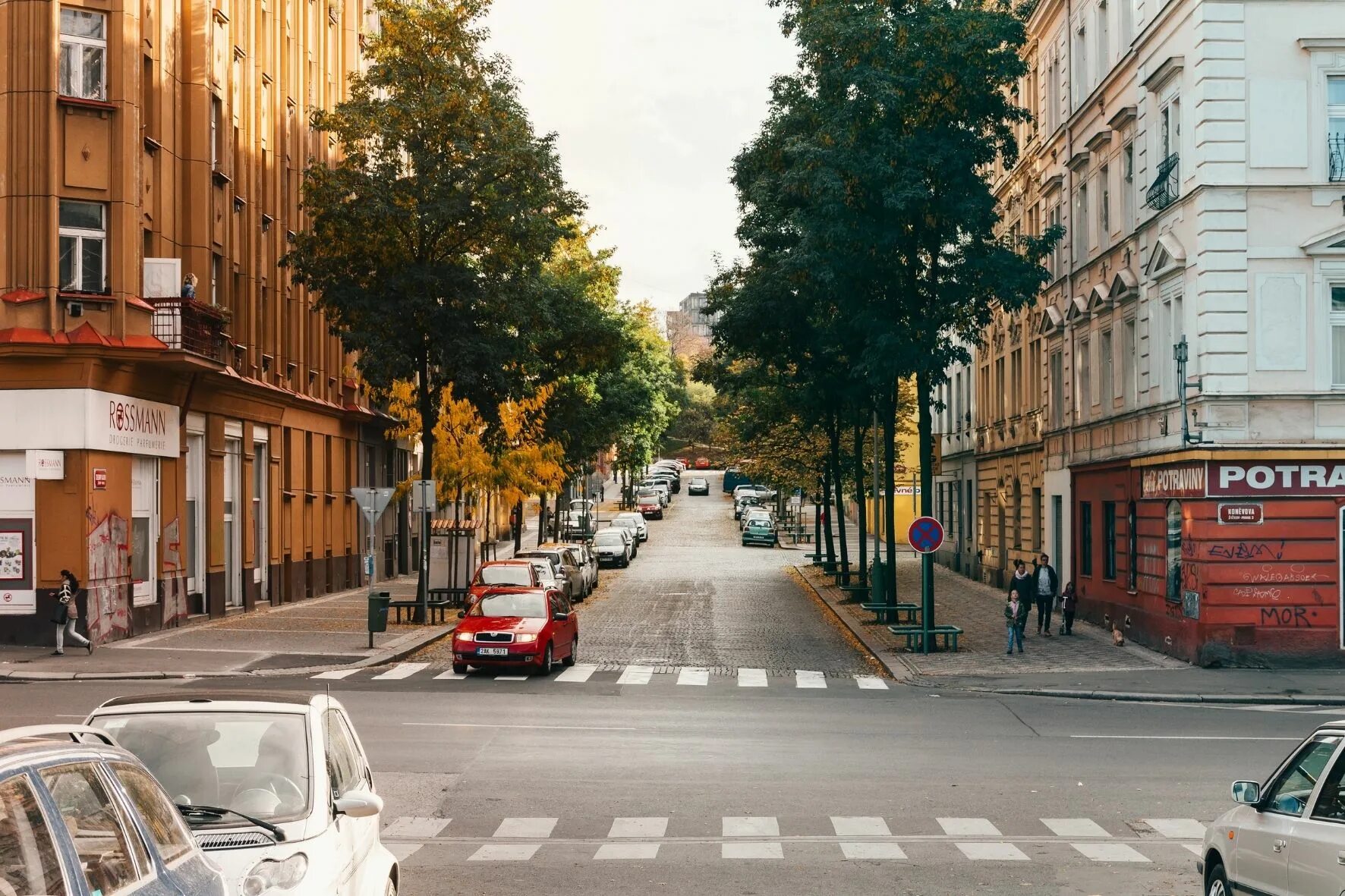 Америка город сакраменто штат калифорния. Центр москвы улицы. Мне надо найти улицу. Мне надо найти улицу. Улицы желтой ветки.