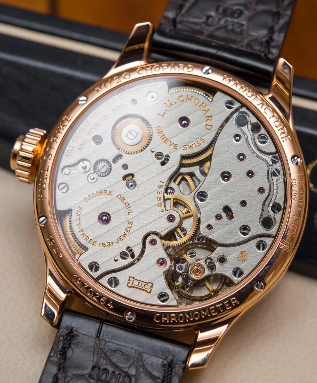 Лучшие часы 2017. Шопард luc часы. Chopard l.u.c. Full Strike Sapphire. Chopard manufacture часы. Chopard luc часы мужские.