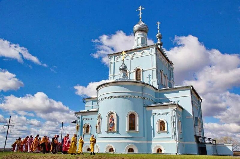 Свято иверский храм. Свято-георгиевский храм (бобруйск). Бобруйск белая церковь. Иверский храм бобруйск. Свято иверский храм.