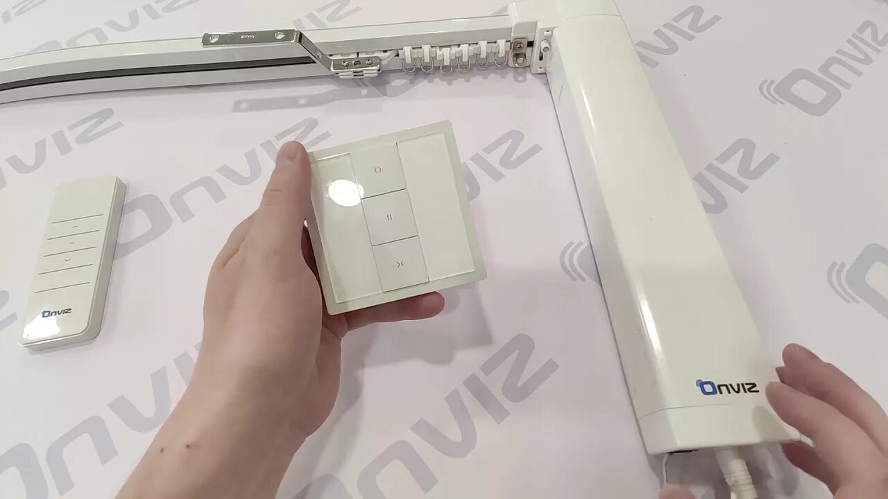 Пульт onviz. Электрокарниз onviz (315 см). электрокарниз для римских штор onviz. электрокарнизы для штор onviz. электрокарниз onviz (612 см).