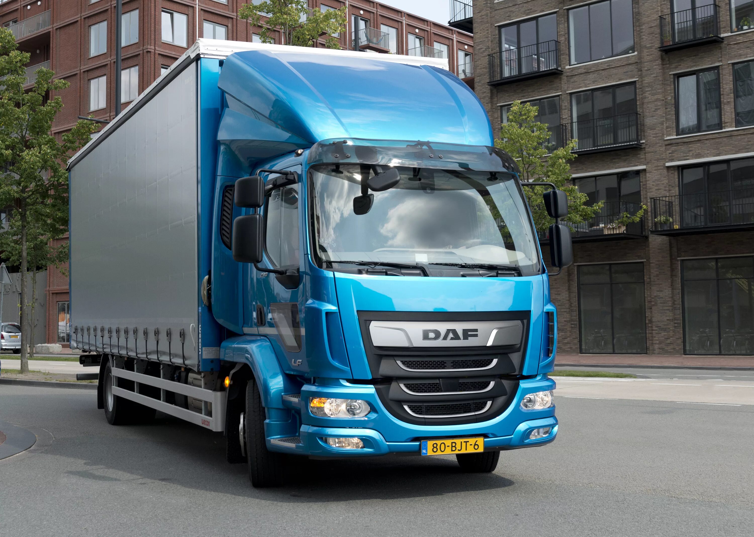 DAF LF Euro 6. DAF LF 2021. DAF LF 2017. DAF LF 105. Купить грузовик тягач