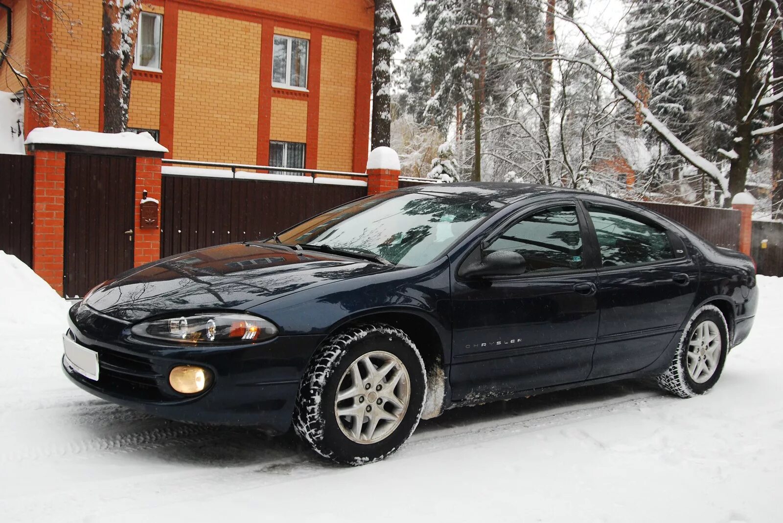 Шины додж интрепид. Chrysler intrepid 2. додж интрепид 2 поколение. крайслер интрепид 2.7. крайслер интрепид 3.2.