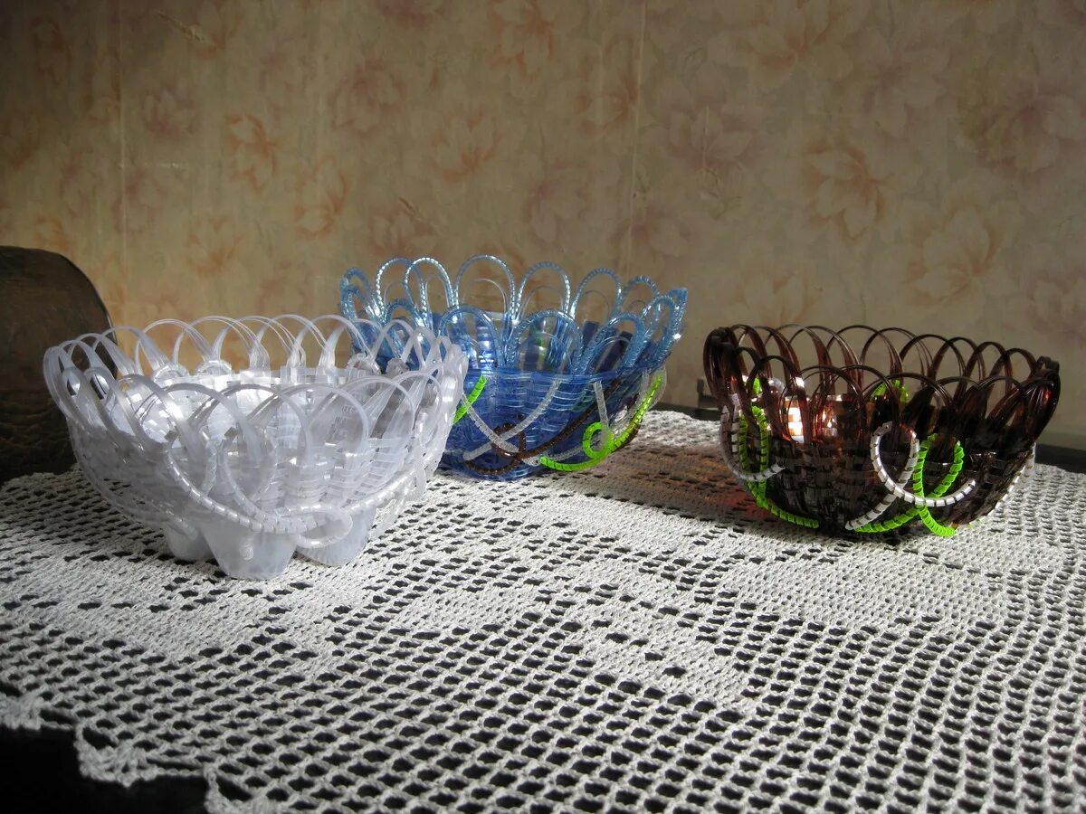 Чайник из пластмассы. Салфетница из пластиковой бутылки. Посуда из пластиковых бутылок. Поделки из пластмассы. Посуда из пластиковой бутылки.