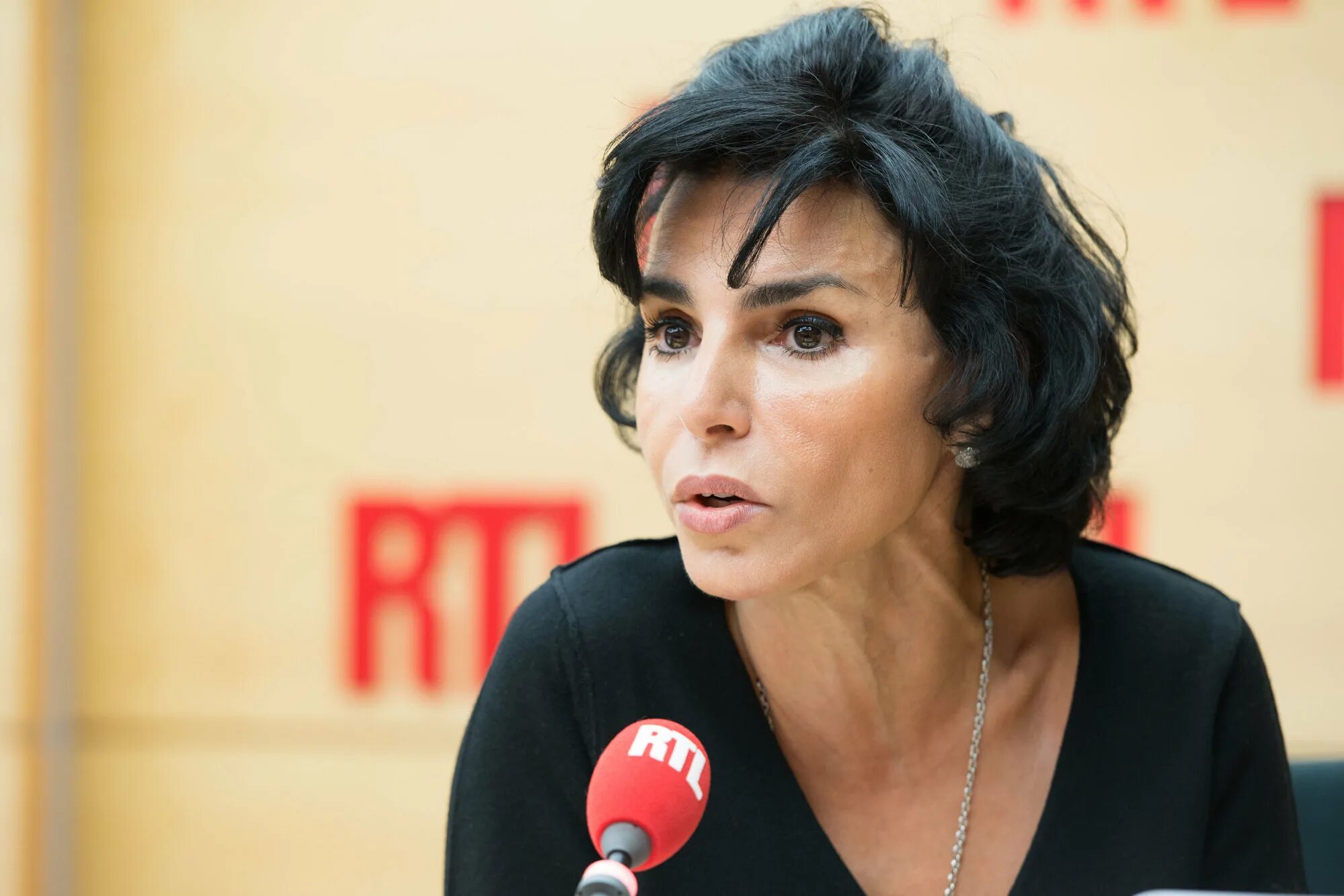 Рашида дати. Министр юстиции франции рашида дати. rachida dati в молодости. tata rachida.