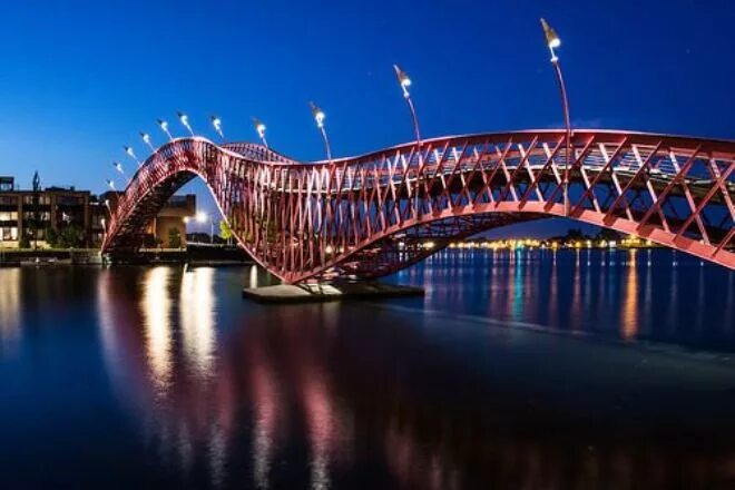 Тема travelling на английском. What is the most unusual way. What is the most unusual way. Вопросы на тему путешествия. What is the most unusual way.