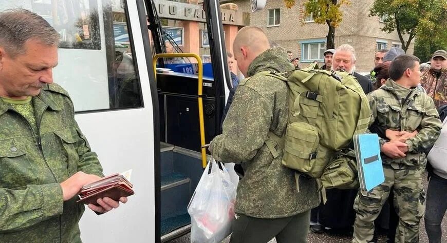 Поддержка мобилизации в обществе. Мобилизованные из калужской области. мобилизация в подмосковье. таруса мобилизация. мобилизация поддержка.