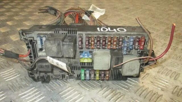 Где находится главные предохранители на мерседес е211 Fuse Box Diagram Mercedes-Benz E-Class (W211; 2003-2009)