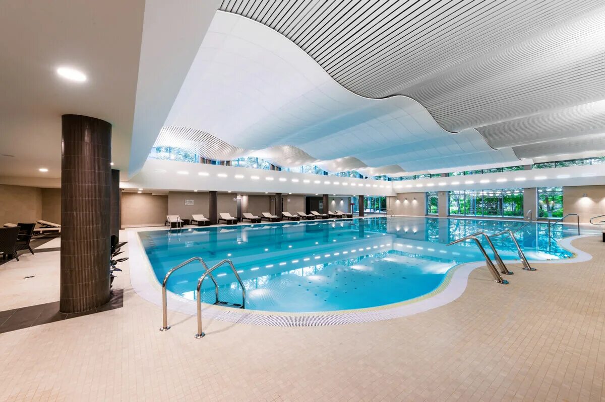 Parklane Resort and Spa