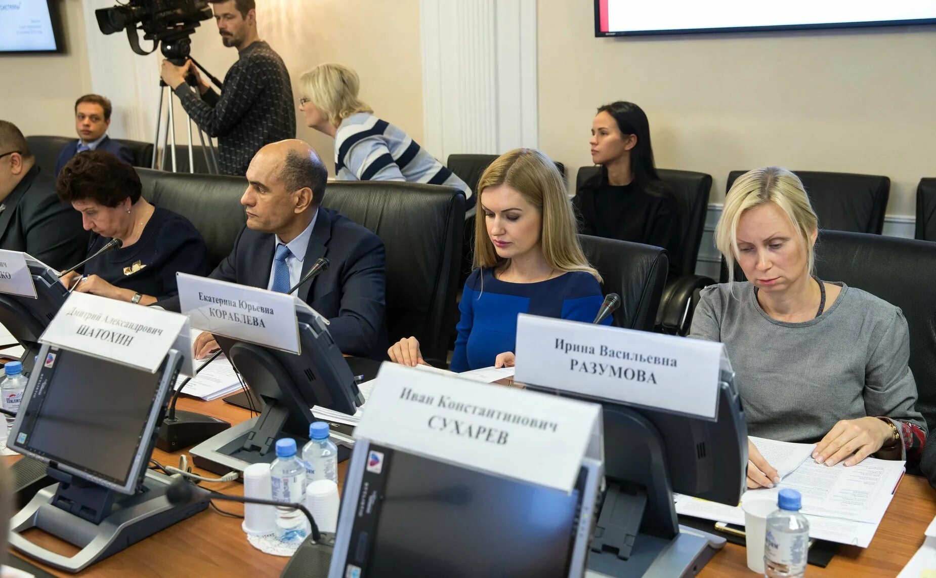 содействие занятости населения. логотип юр компании. мо содействие. мероприятия в области содействия занятости населения. ано центр содействия жилищному строительству мурманской области.