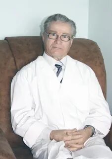 Александрович профессор
