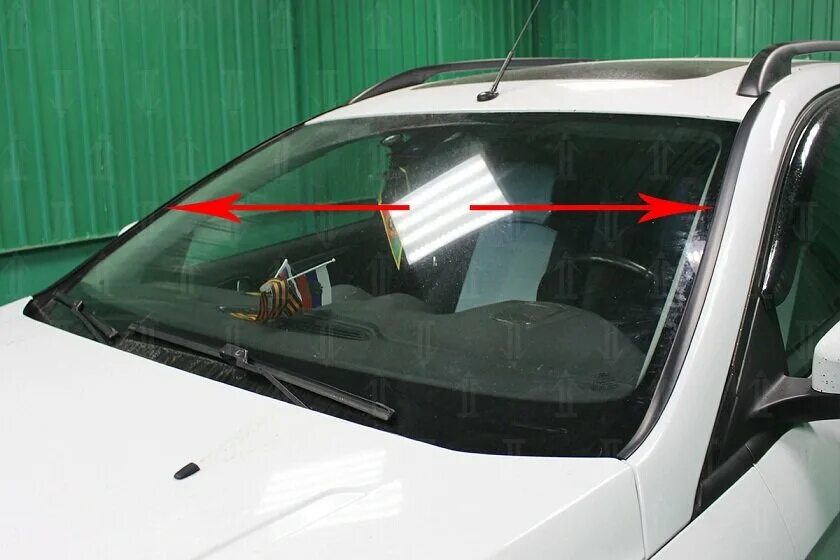 Лобовые стекла ford. Форд мондео 4 лобовое стекло. Ford focus 2 лобовое стекло. Стекло лобовое ford focus iii. Лобовое стекло форд мондео 2.