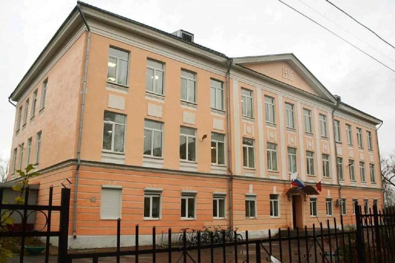 школа 3 карпинского 86 пермь. пермь индустриальный школа 102. гимназия номер 3 пермь. сош 3 пермь. школа 61 пермь.