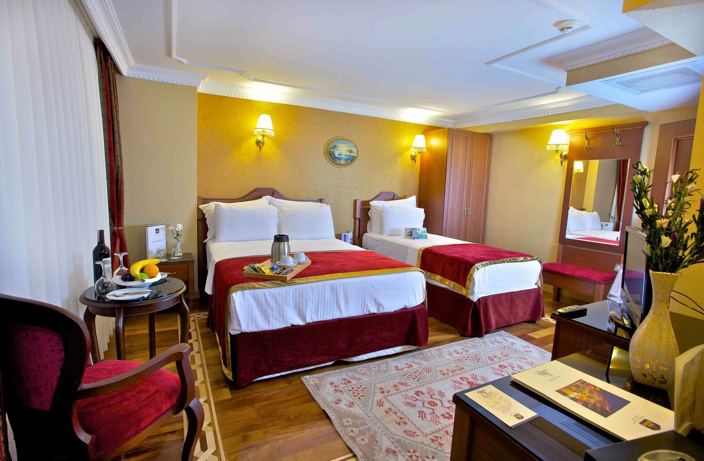 Амбер отель стамбул. Best western amber) 4*. Эмбер отель стамбул букинг. Амбер хотел 4 стамбул. Best western amber 4.