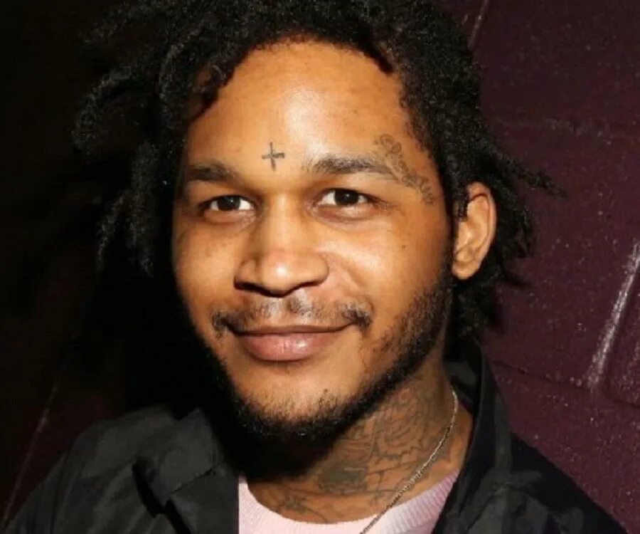 Santana rapper. Песни фредо сантана. Fredo santana магшот. Фредо фото. Фредо фото.