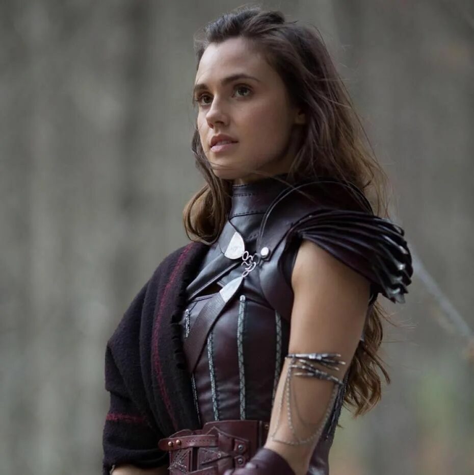 Хроники шаннары эмберли. Поппи дрейтон фото. Поппи дрейтон rising hawk. Поппи дрейтон эбигейл. Поппи дрейтон фото.