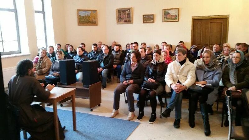 Перед собеседованием в церкви