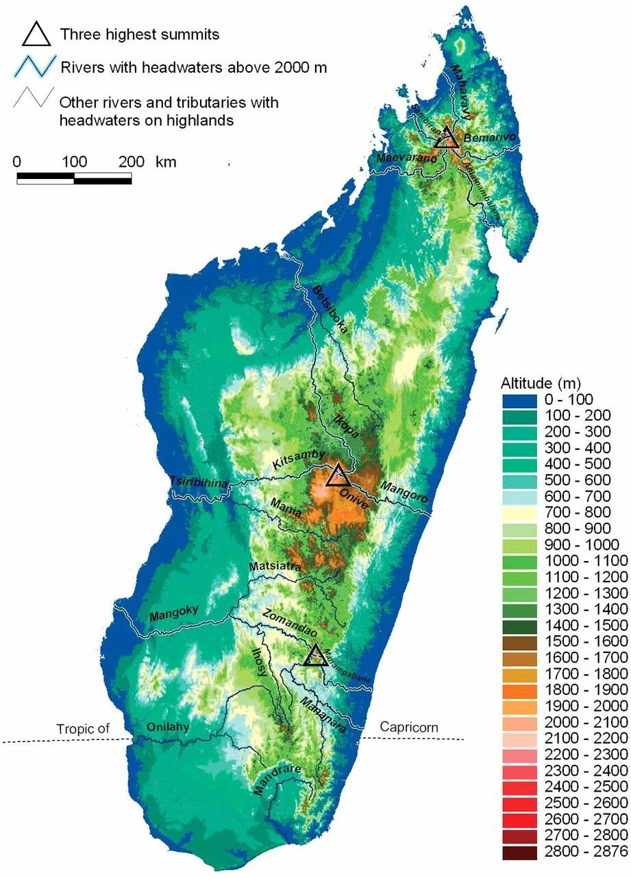 Остров мадагаскар климат. Мадагаскар презентация. Природные зоны острова мадагаскар. Климат мадагаскара карта. План описания климата острова мадагаскар.