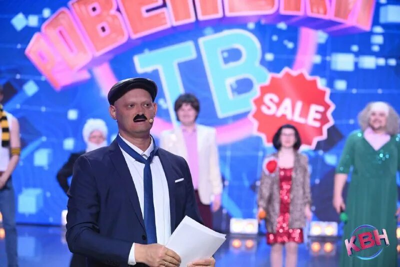 женя из команды маи. белгород. квн высокий парень. сборная маи женя. квн финал 2023.