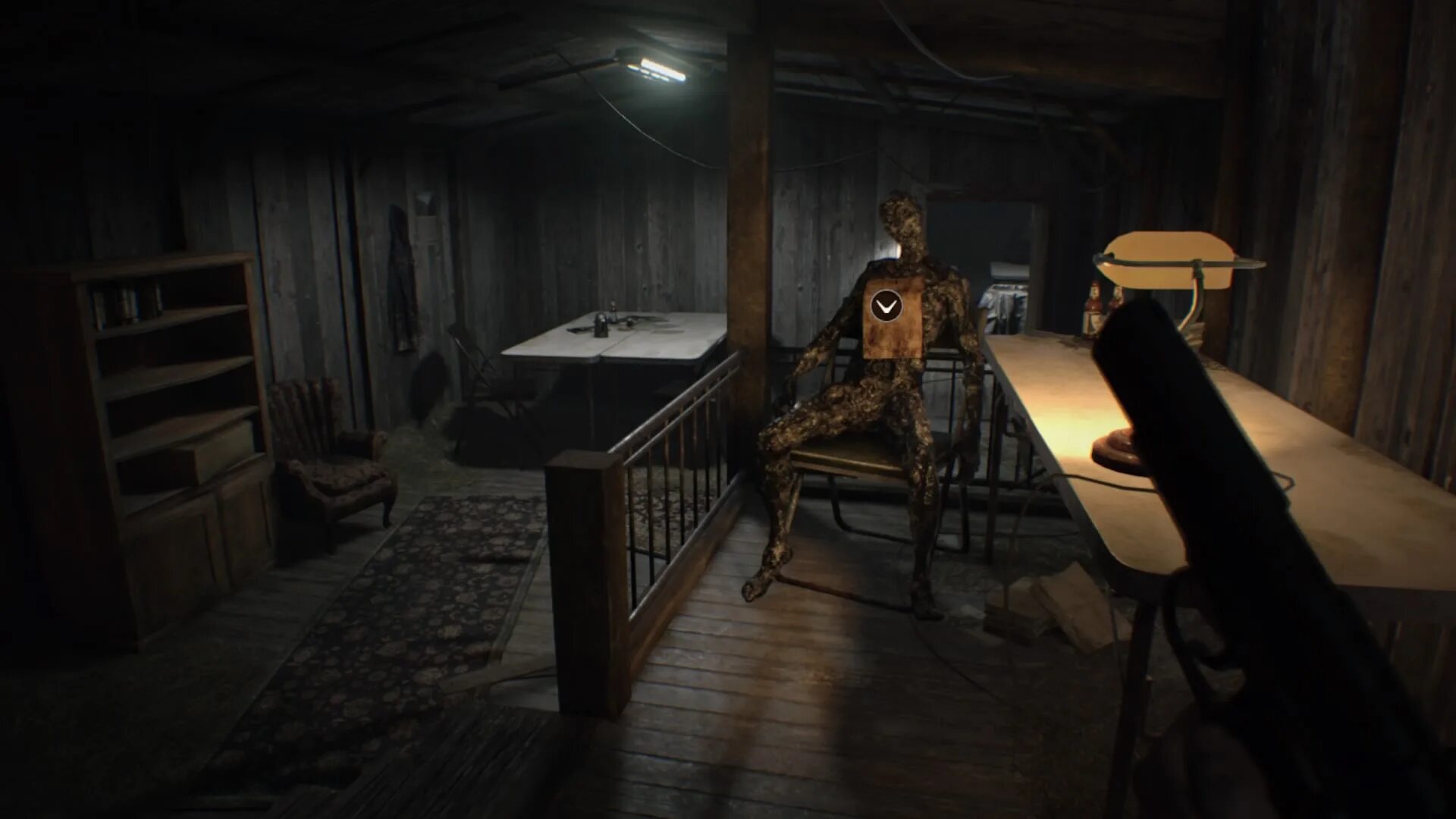 Resident Evil 7 Biohazard дом планировка. Resident evil 7 часов