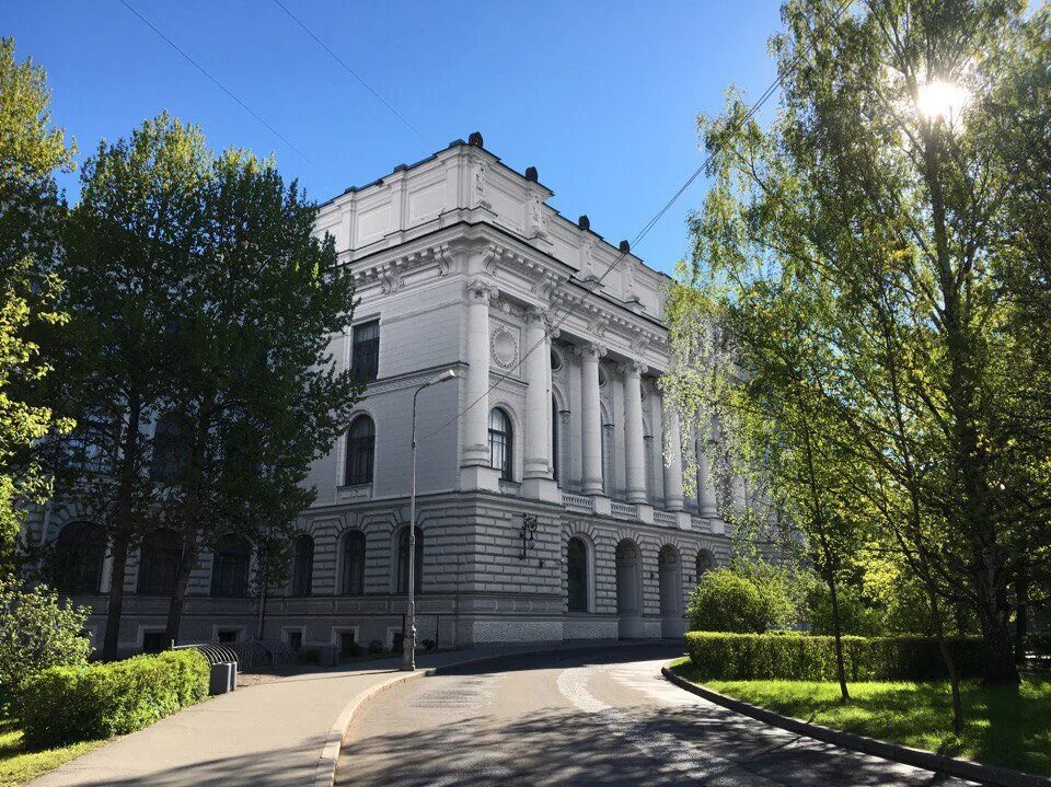 Сайт политеха петра великого. Политех университет Санкт-Петербург. Санкт-Петербургский политехнический Петра Великого. Политехнический институт Петра Великого. Вуз: СПБГПУ Петра Великого (Политех).