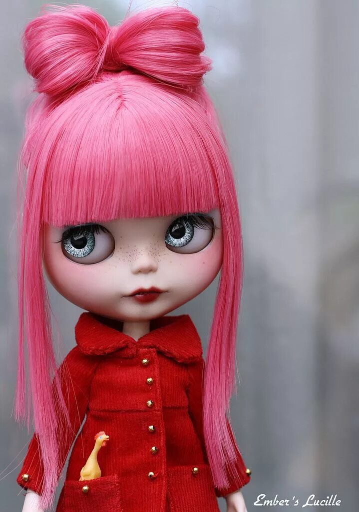 Розовая куколка. Кукла Блайз. Блайз кастом. Куклы Блайз розовые. Кукла Блайз кастом.
