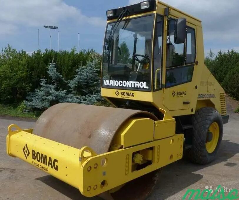 Грунтовый каток 5 тонн. Грунтовый каток bomag. Каток асфальтовый 5 тонн. Бомаг 120 каток. Каток 5 тонн.