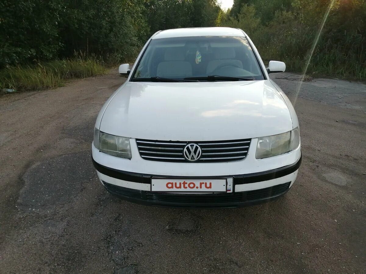 Купить пассат 1998. Volkswagen Passat, 1998 г.. Volkswagen Passat 1998 седан. Фольксваген Пассат 1998 белый. Volkswagen Passat b5 белый 2018.