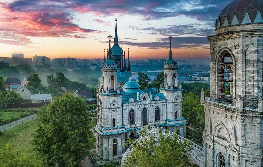 Звенигородский музей-заповедник. Живописные города подмосковья. Звенигород центр города. Живописные города подмосковья. Живописные города подмосковья.