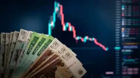 Обязал продавать валютную выручку