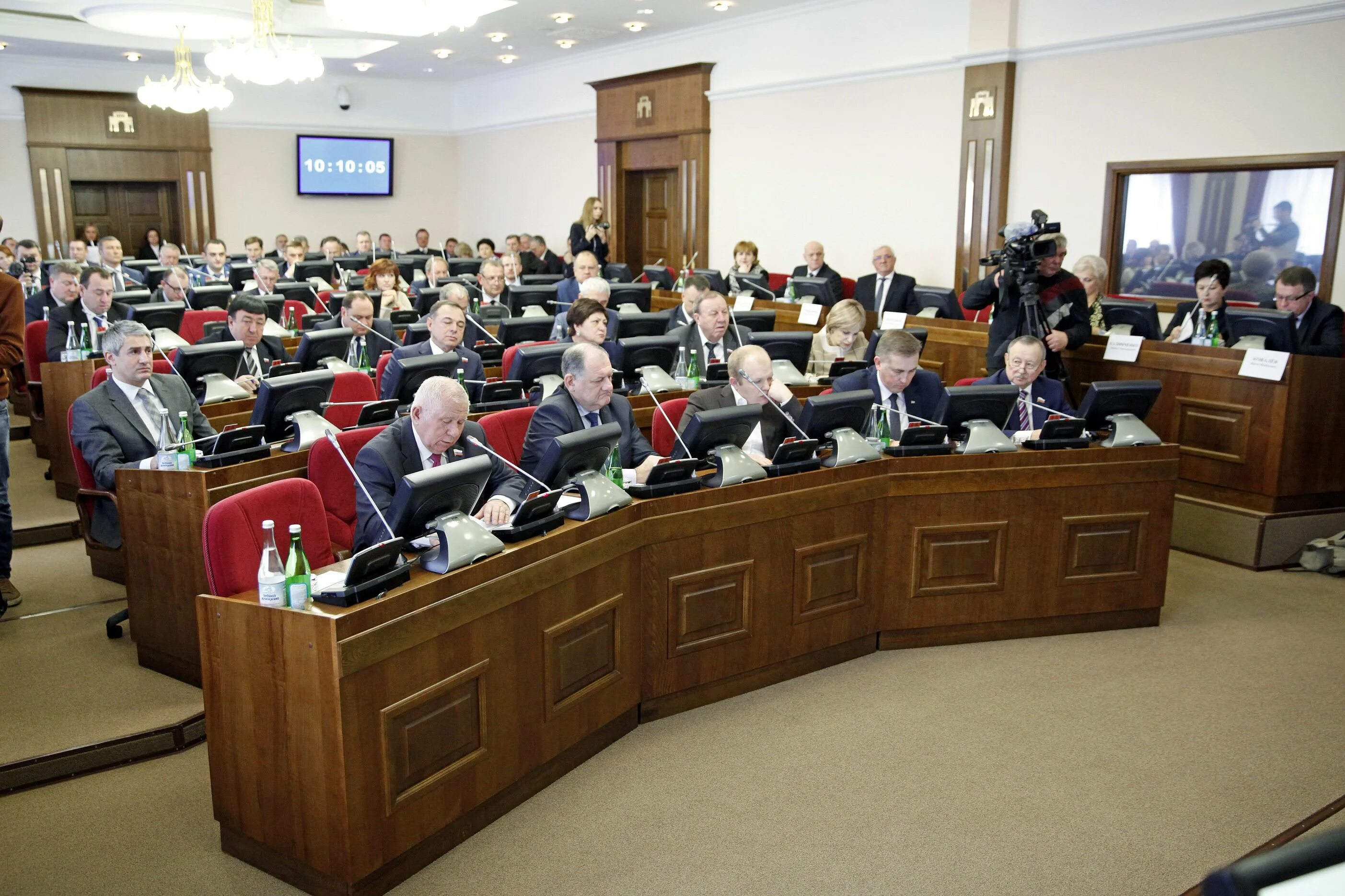 Депутатов собирают. Фото сбора депутатов. Депутатов собирают. Законодательное собрание пенза. Депутатов собирают.