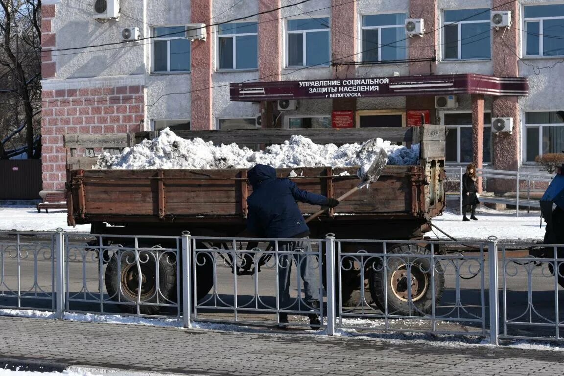 Новости белогорска амурской области. Снегопад. Шторм Белогорске Амурской. Новости Белогорска Амурской.