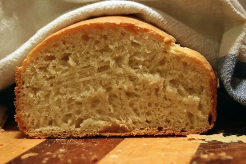 Дрожжи сухие хлебопечки. Хлеб с творогом. Хлебобулочные изделия с творогом. Горный хлеб. Хлеб с творогом внутри.