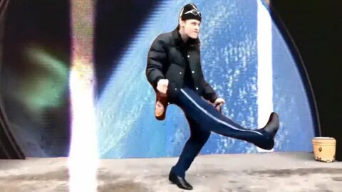 10 часов танцующих