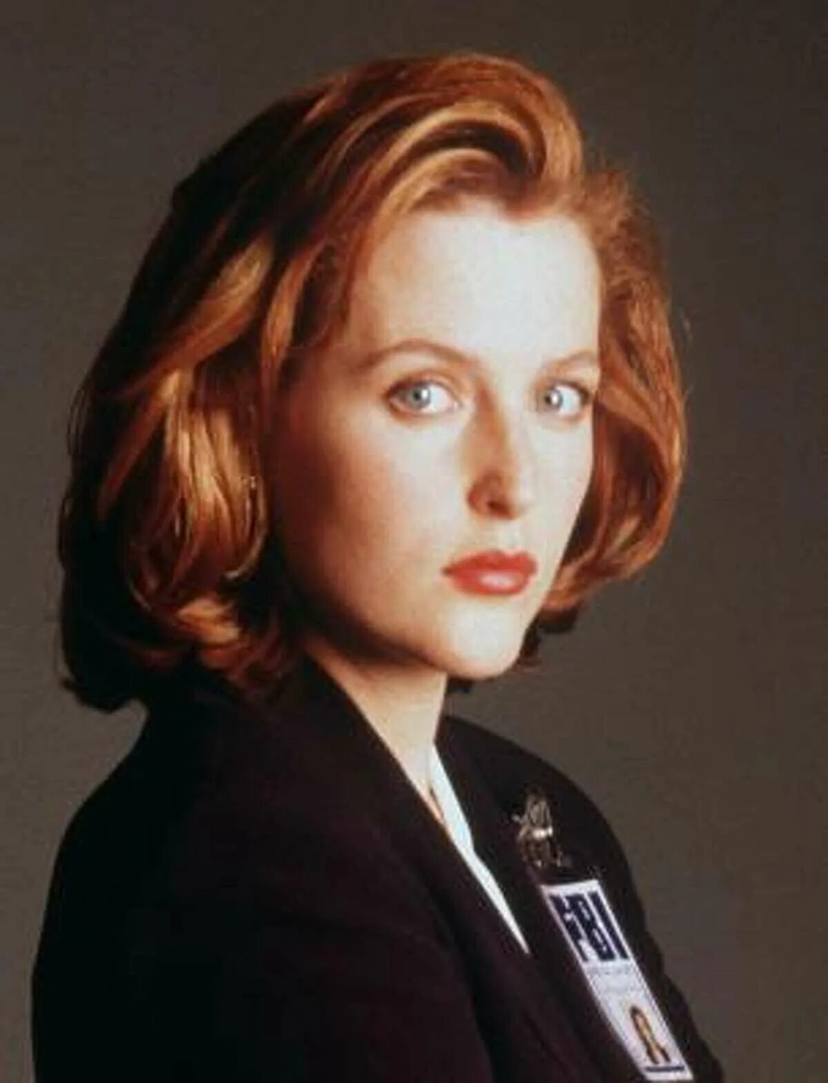 Скалли милано глаза. Dana scully. Скалли милано 16 июня. Скалли милано. Скалли милано скамит.