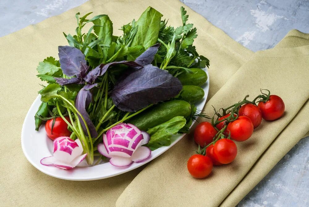 Овощи для ресторанов. Овощной букет. Овощной букет закуска. Овощной букет Бакинский. Овощной букет с зеленью.