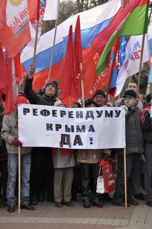 Референдум в Крыму 2014. Митинг в поддержку референдума в Севастополе. Крымский референдум.