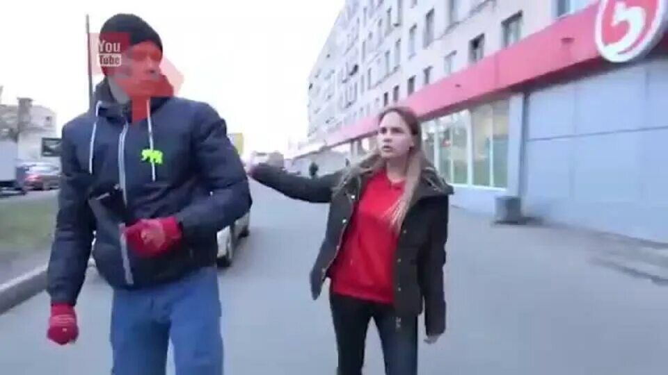Били сапогами. Активисты СТОПХАМ.