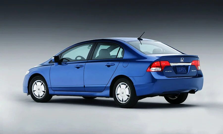 Хонда гибрид седан модели. Хонда гибрид Модельный ряд. Длина Honda Civic 2009.