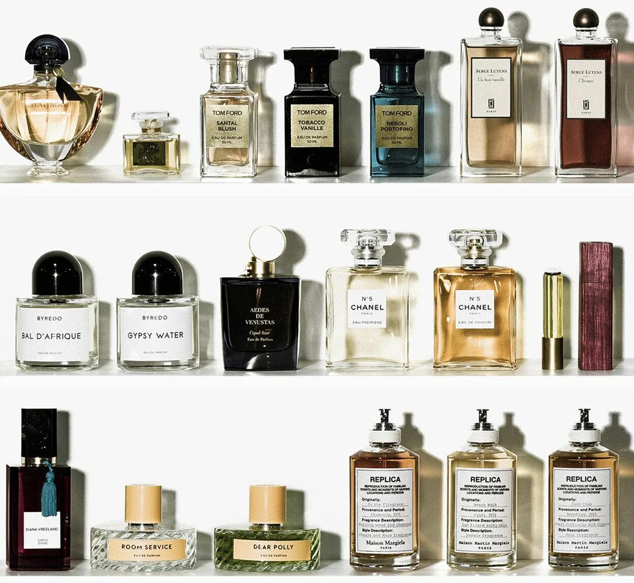Запах дорогого парфюма. Коллекция парфюма. Коллекция духов. Элитная парфюмерия. Аромат духов.