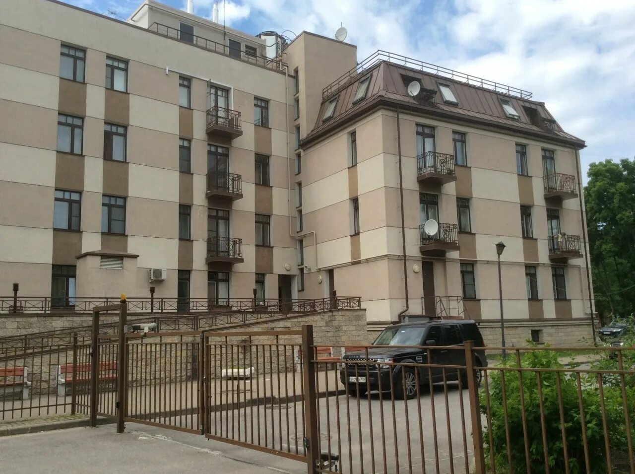 , 3а. Pro движение слуцкая ул 4 павловск. , 3а. , 11. Слуцкая улица павловск.