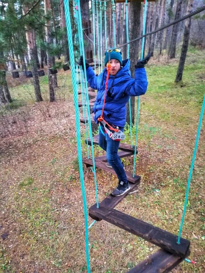 еноты в ижевске. питомник енотов. домик для енота. парк енотов ижевск. енот парк ижевск.