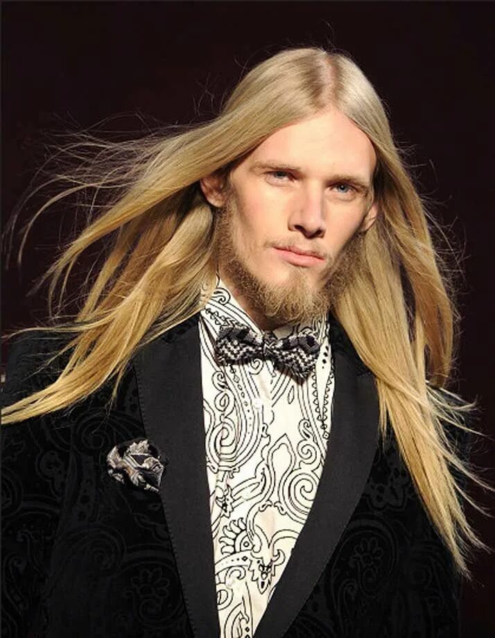 лонг хэйр. удлиненные мужские стрижки. мужская стрижка длинныетволосы. мужские причёски с длинными волосами. энтони кидис с длинными волосами.