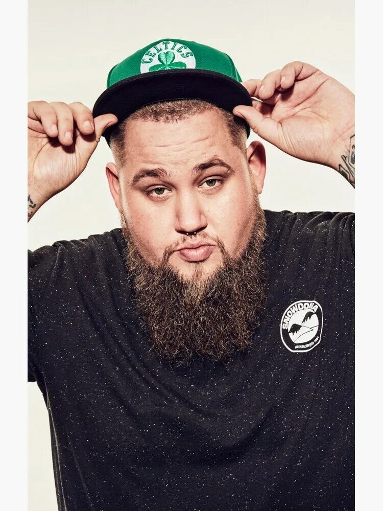 Rag'n'bone man сейчас. Rag'n'bone man певец. Rag 'n' bone man "human". Rang n bone man. Human ragnbone.