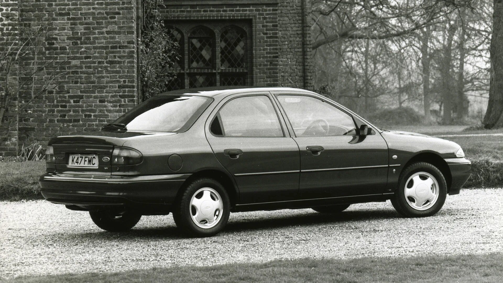 Форд мондео 1. Ford Mondeo mk1. Ford Mondeo 1993. Ford Mondeo 1992. Форд Мондео 1 седан.