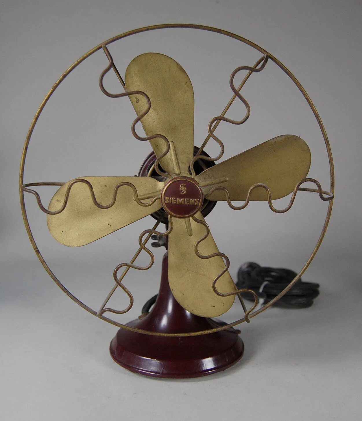 Вентилятор ссср вэ-1. Вентилятор осевой ссср. С1 вентилятор. Канальный вентилятор миксмартальянс кв-к-125 с монтажной пластиной. Вентилятор 4010 12v размеры.